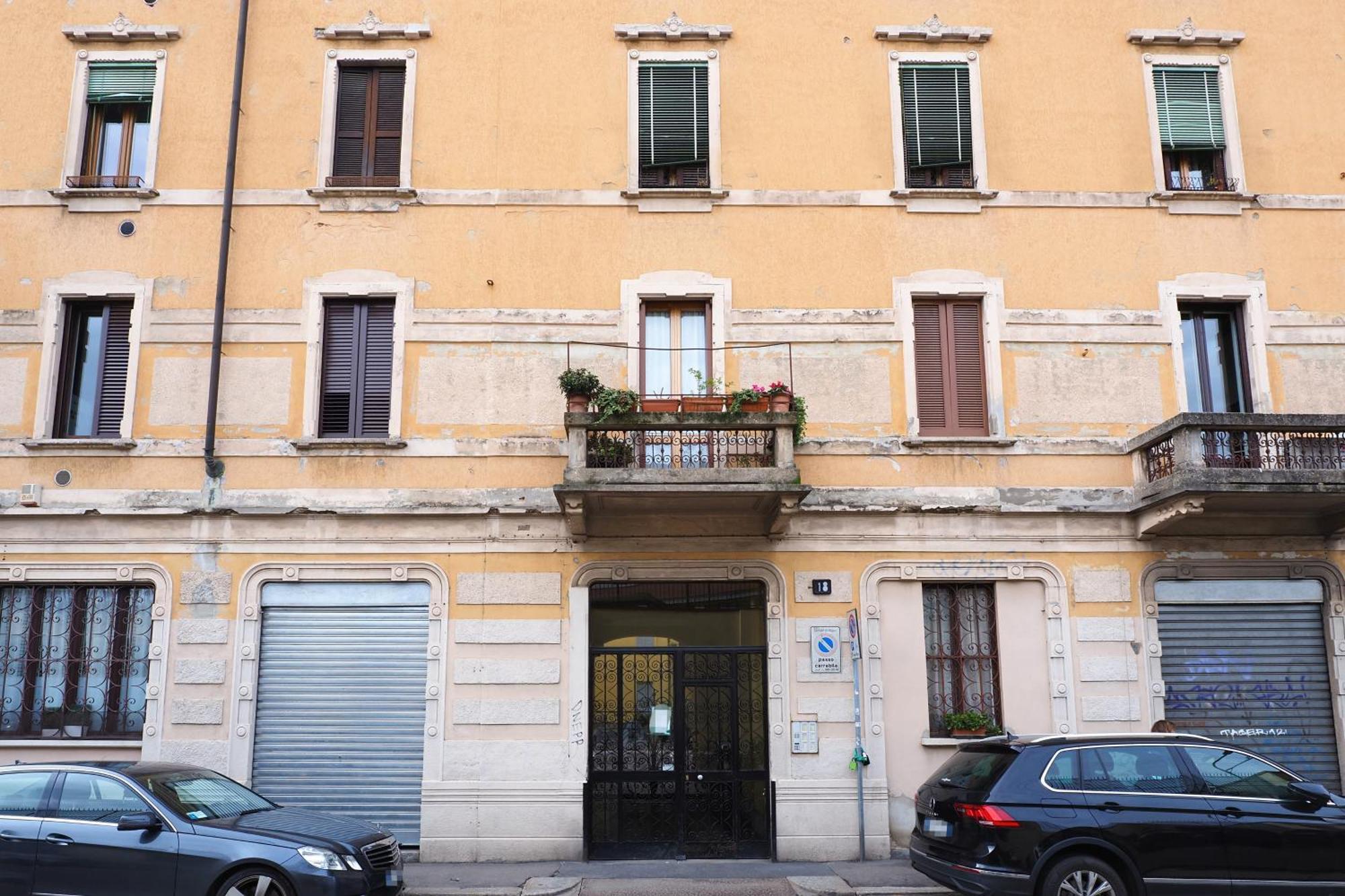 Appartamento Primopiano - Custodi Milano Esterno foto